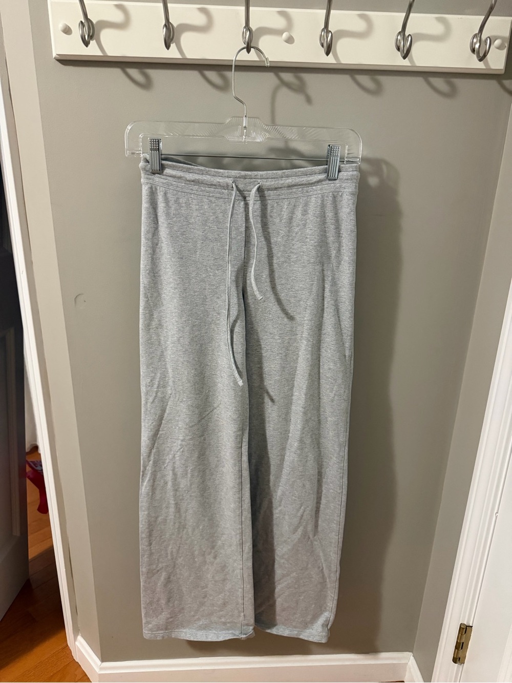 Aritzia homestretch pants in Xs in Light Gray Wide Leg Drawstring Lounge Pants
